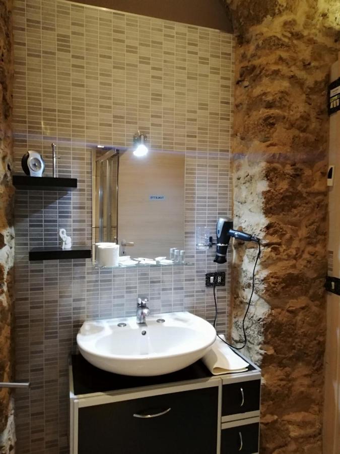 Palazzo Sant'Elia Hotel Caltagirone Bagian luar foto